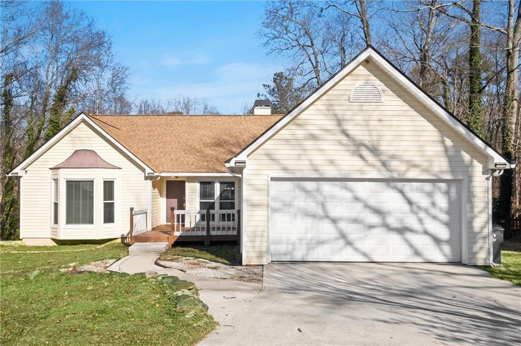 675 Clearwater Pl in Lawrenceville, GA - Building Photo