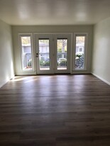 21 Vaughns Gap Rd in Nashville, TN - Building Photo