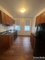 1634 Commonwealth Ave, Unit 24 in Boston, MA - Building Photo