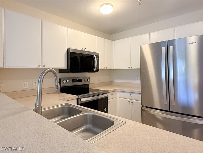 property at 4500 Botanical Pl Cir