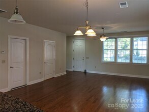 119 Steinbeck Wy in Mooresville, NC - Building Photo - Building Photo