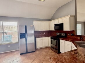 5218 Hill Timbers Dr in Humble, TX - Building Photo - Building Photo