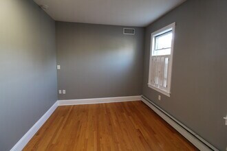 260 Brookline St, Unit 1 in Cambridge, MA - Foto de edificio - Building Photo