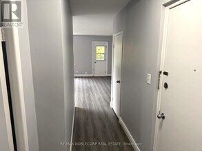 1315 Bayview Ave in Toronto, ON - Building Photo - Building Photo