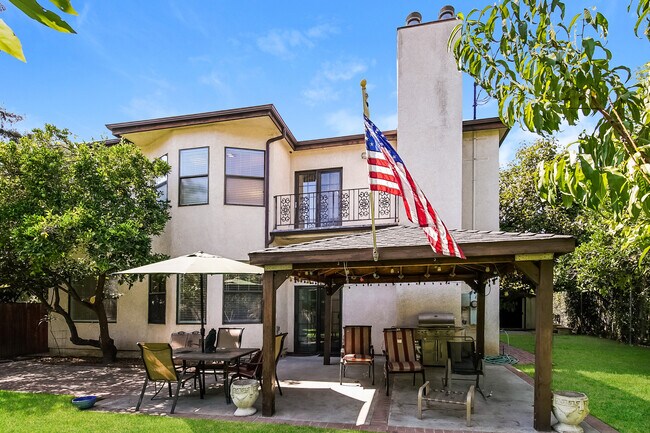 17721 San Jose St in Los Angeles, CA - Building Photo - Building Photo
