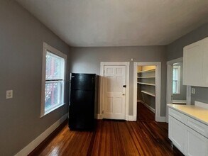 11 Sunset St in Boston, MA - Building Photo - Building Photo