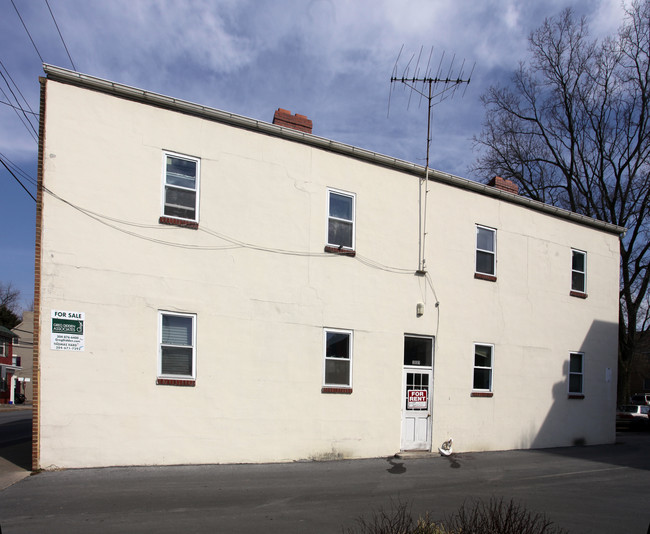 205 S Princess St in Shepherdstown, WV - Building Photo - Building Photo