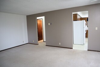 602 NE 106th Ave in Vancouver, WA - Foto de edificio - Building Photo
