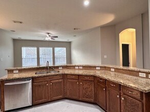 18507 S Raven Shore Dr in Cypress, TX - Foto de edificio - Building Photo