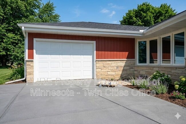 property at 30630 Broadway St N