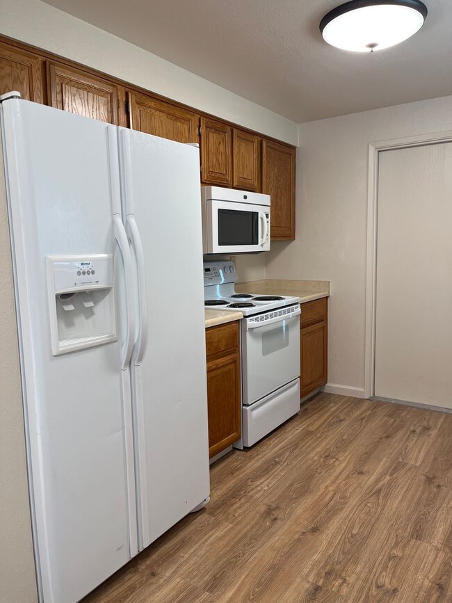 824 Round House Ln in Carson City, NV - Building Photo - Building Photo