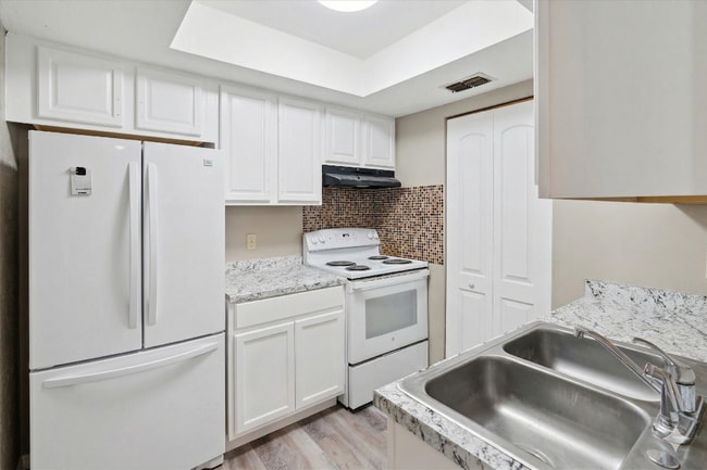 511 SW 69th St, Unit C in Gainesville, FL - Building Photo - Building Photo