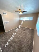 2573 Broadway in San Diego, CA - Building Photo - Building Photo