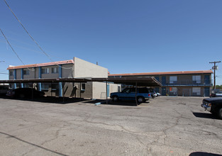 Blue Ridge Apartments in Mesa, AZ - Building Photo - Building Photo