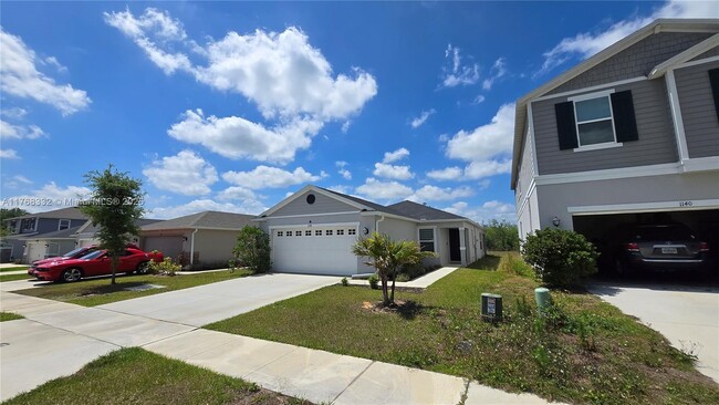 property at 1136 Papaya Cir.