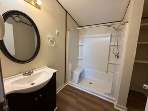 113 Barbour Rd in Hubert, NC - Building Photo - Building Photo