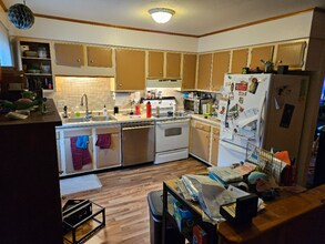 4011 Claire St in Madison, WI - Building Photo - Building Photo