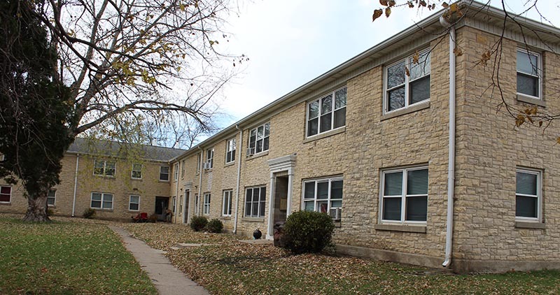 200-255 Parkview Blvd in Waterloo, IA - Building Photo