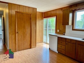 68 Upper Hollow Rd in Stowe, VT - Building Photo - Building Photo