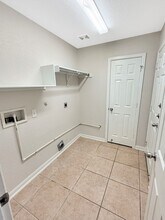 1803 Lookout Forest in San Antonio, TX - Building Photo - Building Photo