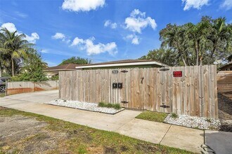 513 SW 15th St in Fort Lauderdale, FL - Building Photo - Building Photo