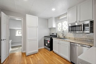 1300 Dallas Ave in Natrona Heights, PA - Building Photo