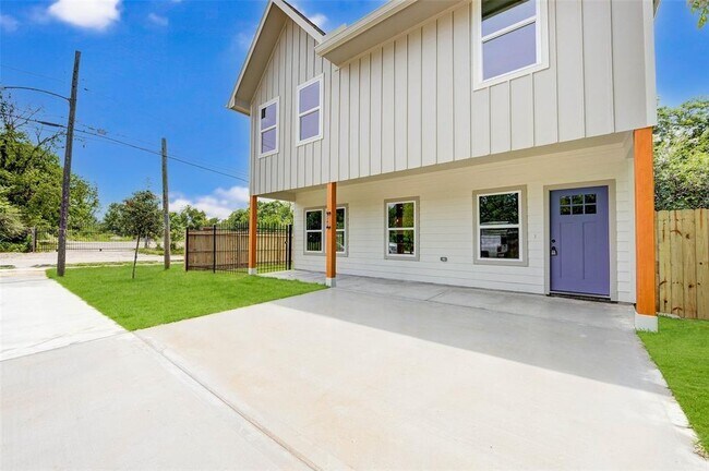 5903 Bacher St in Houston, TX - Building Photo - Building Photo