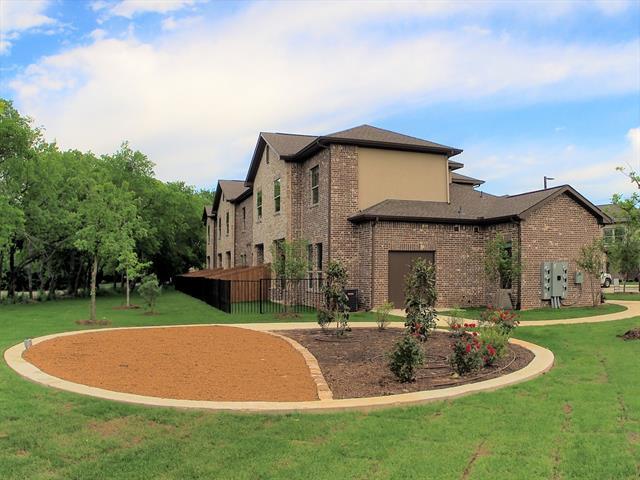 1601 Riney Rd in Denton, TX - Building Photo