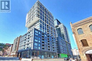 158 Front St E in Toronto, ON - Building Photo