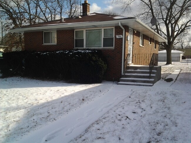 1821 W 19th Ave in Gary, IN - Building Photo - Building Photo
