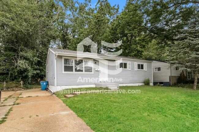 937 Clearfield Dr in Ferguson, MO - Building Photo - Building Photo