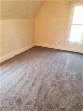 432 Riehl St in Waterloo, IA - Building Photo - Building Photo