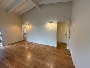 1009 Hampton St NW in Atlanta, GA - Building Photo - Building Photo