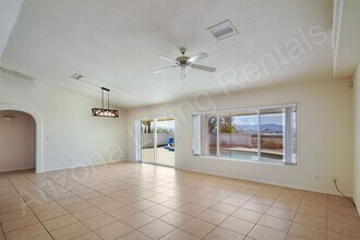 1245 Bombay Cir in Lake Havasu City, AZ - Building Photo - Building Photo