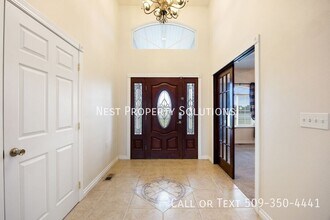 12049 Baseline Rd E in Moses Lake, WA - Building Photo - Building Photo