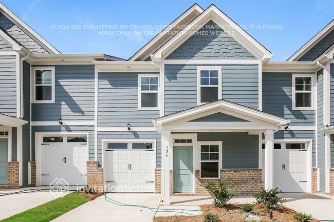 property at 726 Stewarts Crk Dr