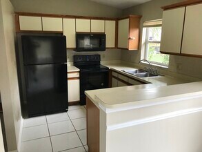 643 Wechsler Cir in Orlando, FL - Building Photo - Building Photo