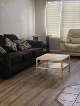 10931 W Roanoke Ave in Avondale, AZ - Building Photo - Building Photo