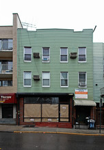 159 Greenpoint Ave in Brooklyn, NY - Building Photo - Building Photo