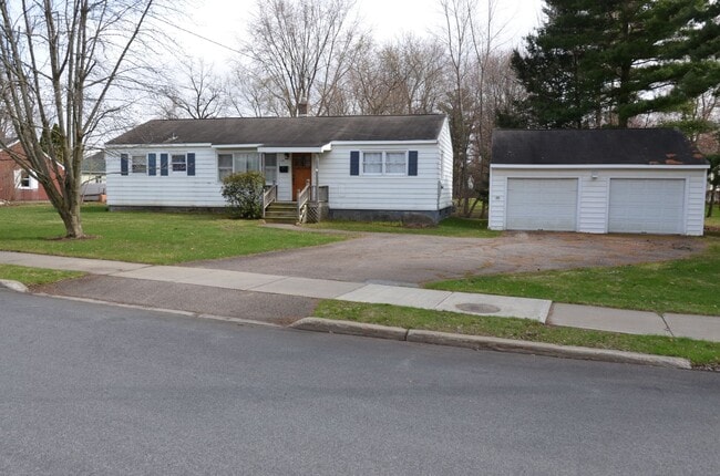 property at 19 Brookwood Dr
