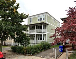 66 Litchfield St, Unit 1 in Boston, MA - Building Photo