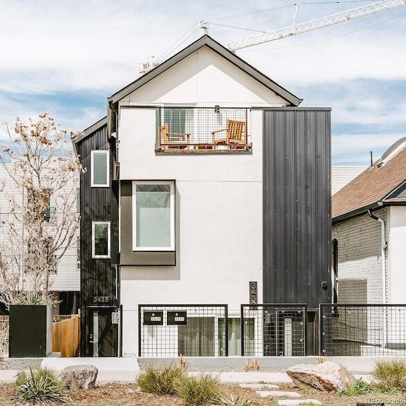 property at 3437 Lawrence St