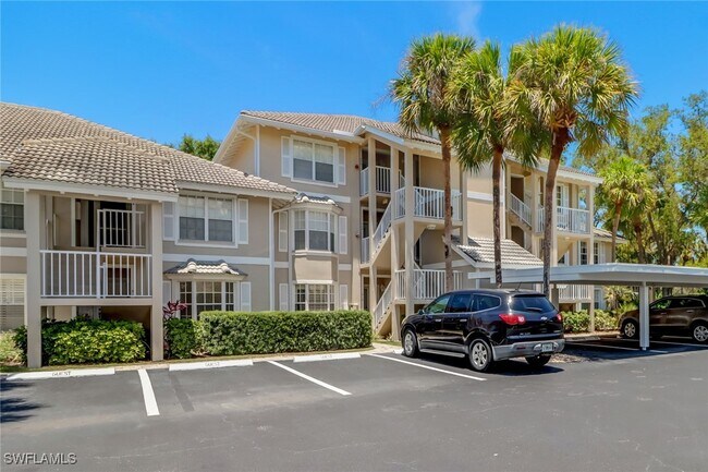 512 Sugar Pine Ln in Naples, FL - Foto de edificio - Building Photo