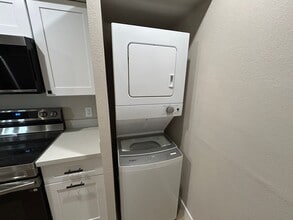 2699 E Silk Oak Dr in Tempe, AZ - Building Photo - Building Photo