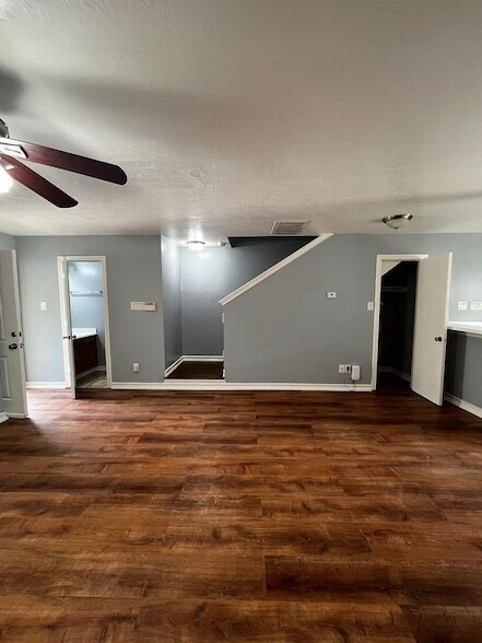 1013 Ruthven St in Houston, TX - Building Photo