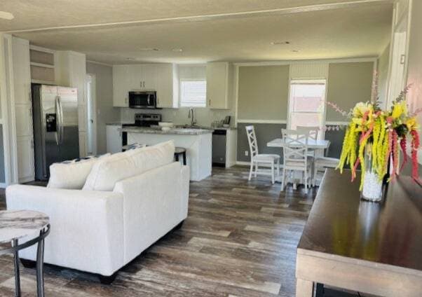 527 Caroline St in Mercedes, TX - Building Photo - Building Photo