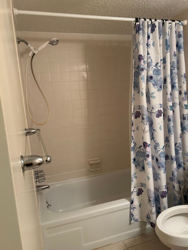 519 Albee Farm Rd, Unit 310 in Venice, FL - Foto de edificio - Building Photo