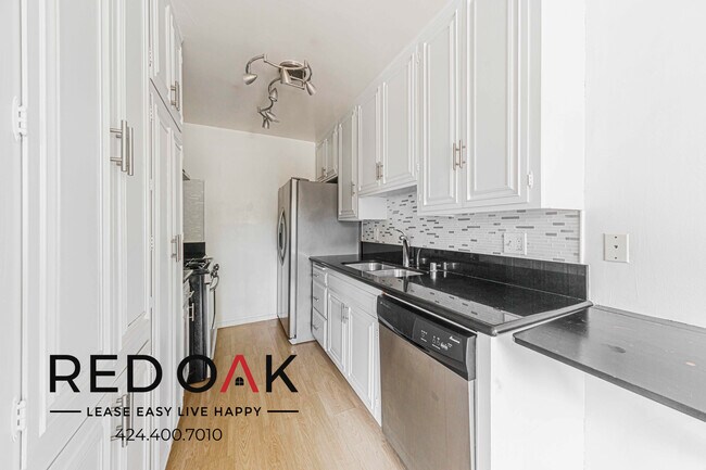 1237 Amherst Ave in Los Angeles, CA - Building Photo - Building Photo