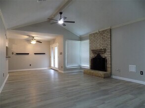 803 Wild Horse Valley Rd in Katy, TX - Building Photo - Building Photo