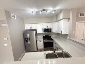7131 S Durango Dr in Las Vegas, NV - Building Photo